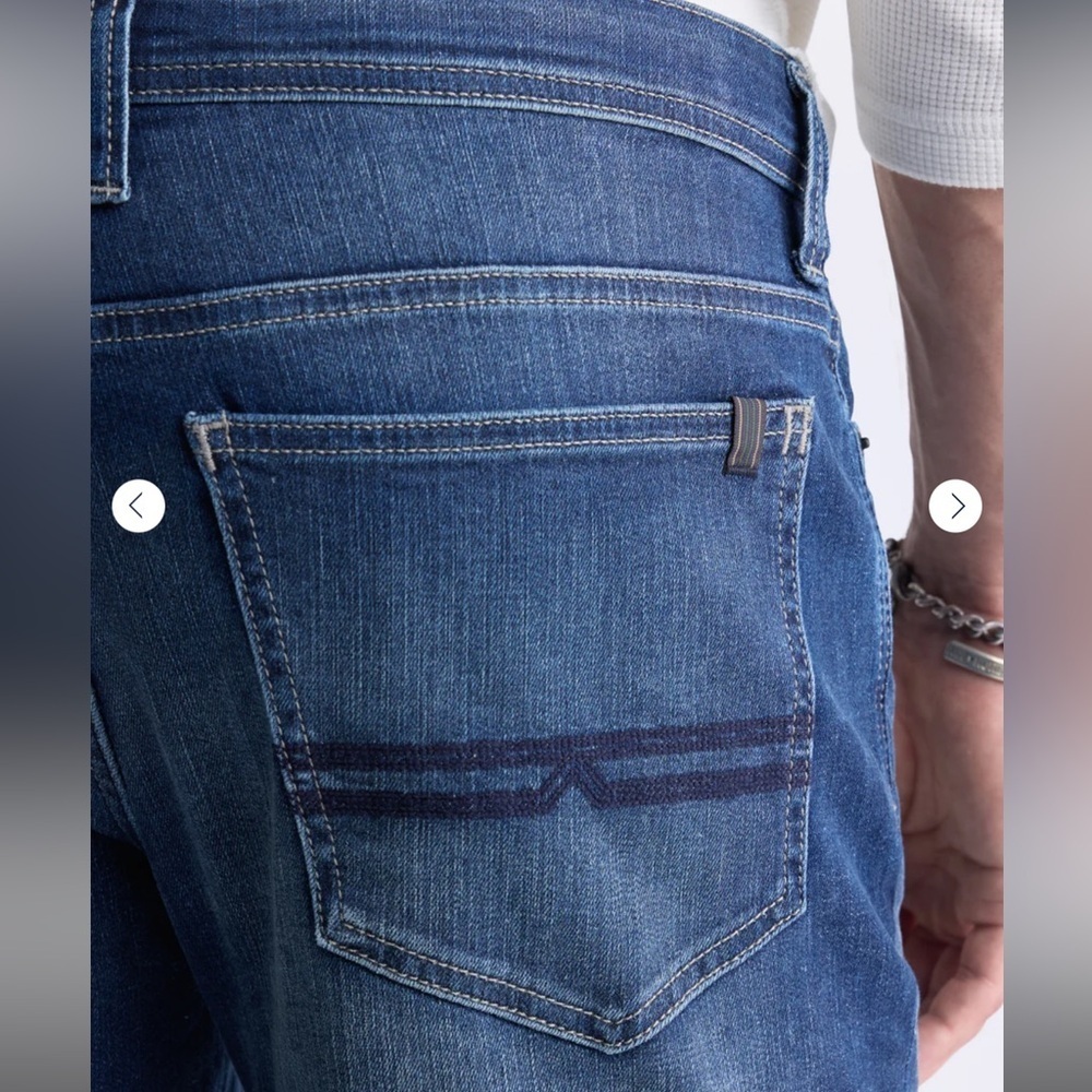 Buffalo David Bitton

Evan-X Slim Straight Stretch Jeans 36/30